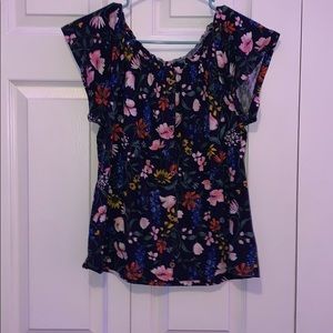 cute floral top
